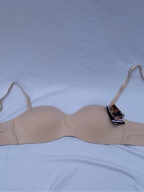 Maidenform Beige Convertible Strapless T-Shirt Bra multiway wireless bra